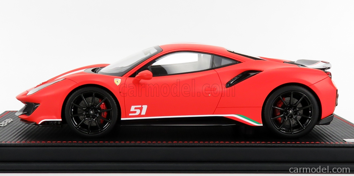 MR MODELS FE025PPE Scale 1 18 FERRARI 488 PISTA PILOTI 2018 CON