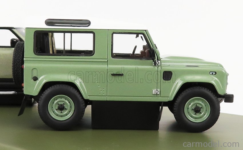 Almost Real Alm Echelle Land Rover Set X New Defender