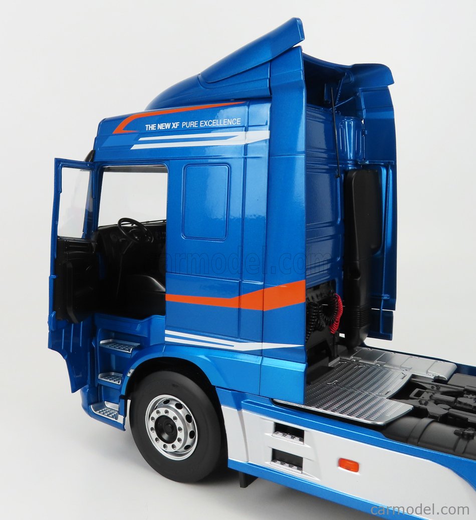 Premium Classixxs Scale Daf Xf Space Cab Tractor Truck