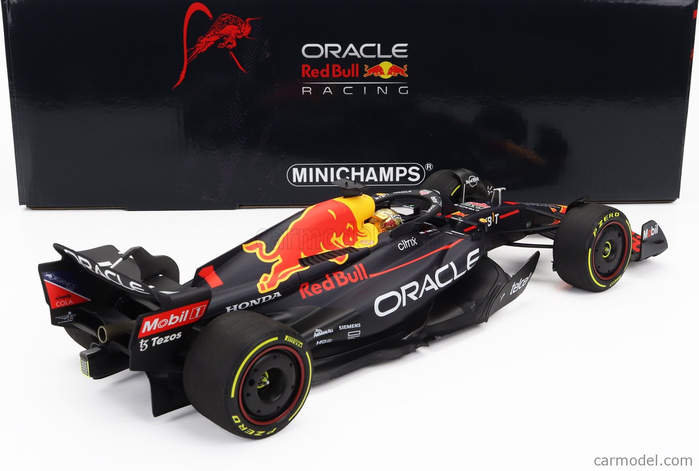 Minichamps Scale Red Bull F Rb Team Oracle Red Bull