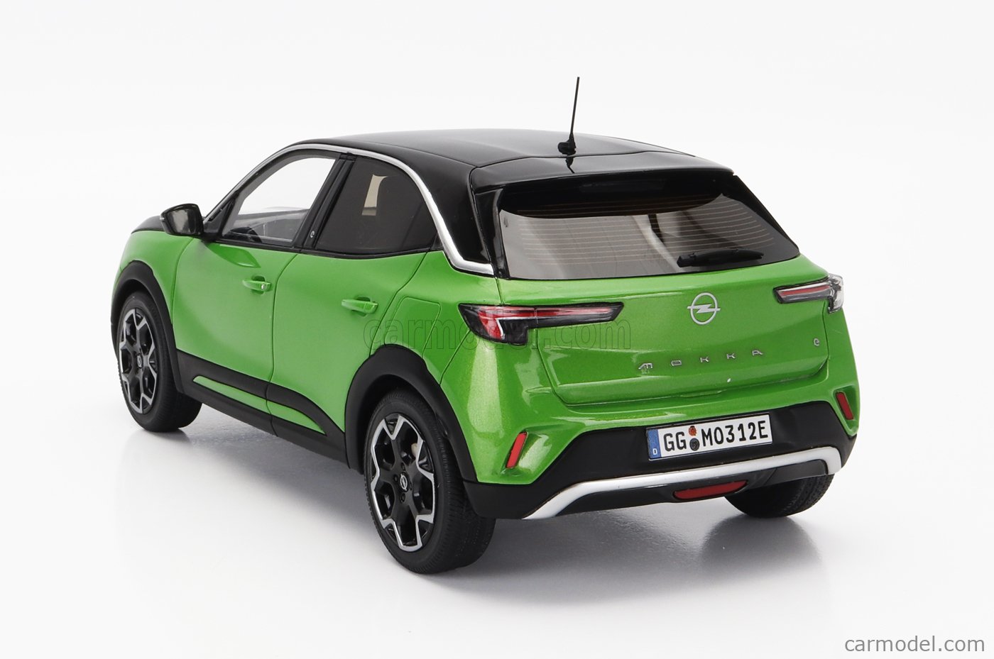 Otto Mobile Ot Echelle Opel Mokka E Gs Line Green