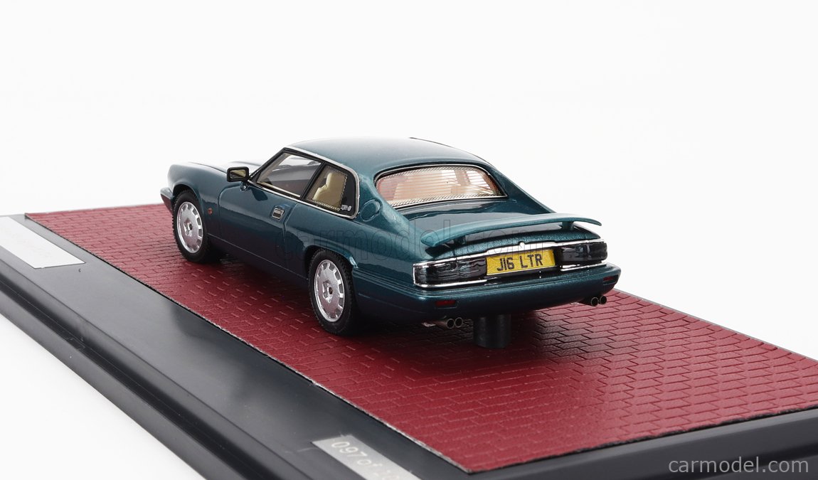 MATRIX SCALE MODELS MX41001 241 Scale 1 43 JAGUAR XJR S 1993 BLUE MET