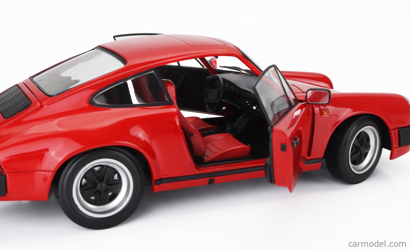 Minichamps Escala Porsche Carrera Coupe Red