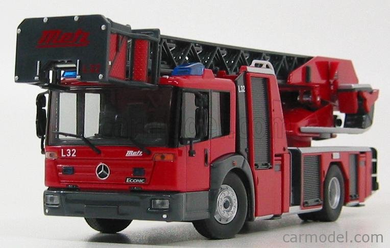 MERCEDES BENZ ECONIC METZ DL 32 GRANDE ECHELLE Pompiers 1 43 Wiking