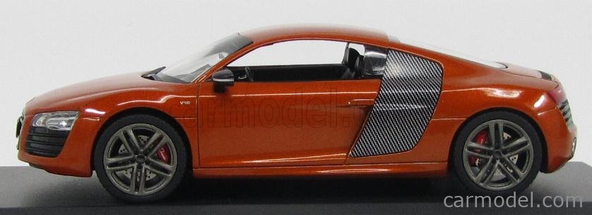 SCHUCO 5011218413 Scale 1 43 AUDI R8 COUPE 2010 SAMOA ORANGE MET