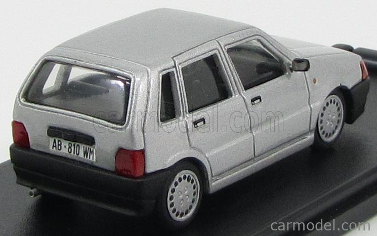 GIOCHER U01 2 Scale 1 43 FIAT UNO II SERIES 4 DOOR 1989 SILVER