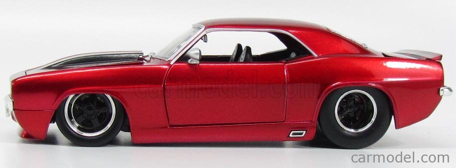 1:24 Jada – Chevrolet Camaro Coupé + Figurine Iron Man – 2016 – Modèle Réduit
