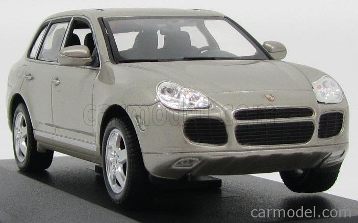 Miniature Minichamps Porsche Cayenne Turbo 2002 – échelle 1/43 – Couleur Champagne – Occasion Boîte