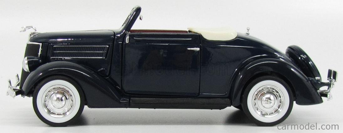 Ford Deluxe Cabriolet 1936 Black 1:24 Model 2422 WELLY