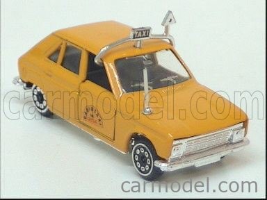 Miniature 1/25 peugeot 104 polistil - Collection