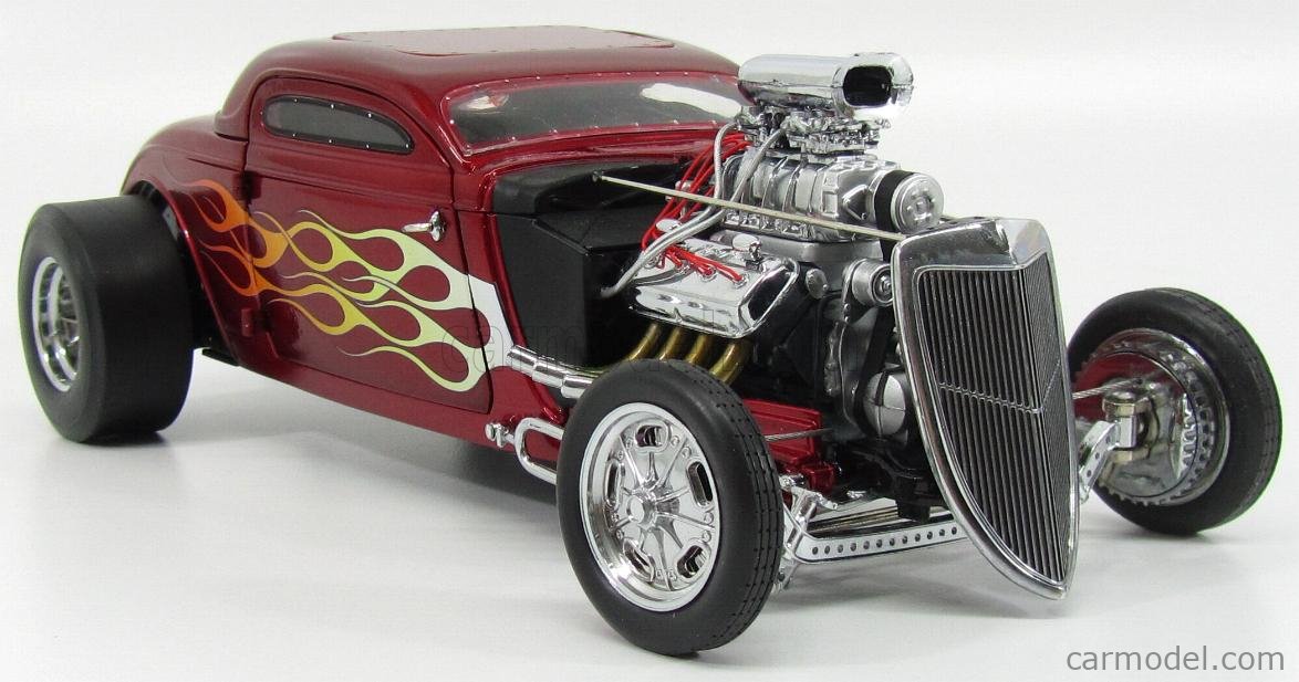 GMP 18816 Scale 1/18 | FORD USA 3-WINDOW COUPE CUSTOM 1932 RED