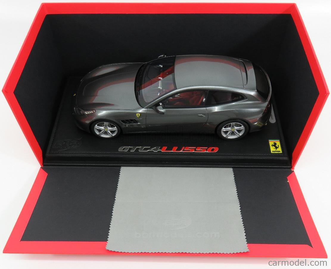 Modellino Auto Scala 1:24 FERRARI GTC4 LUSSO Diecast Modellismo Statico Edicola 81 Scaled