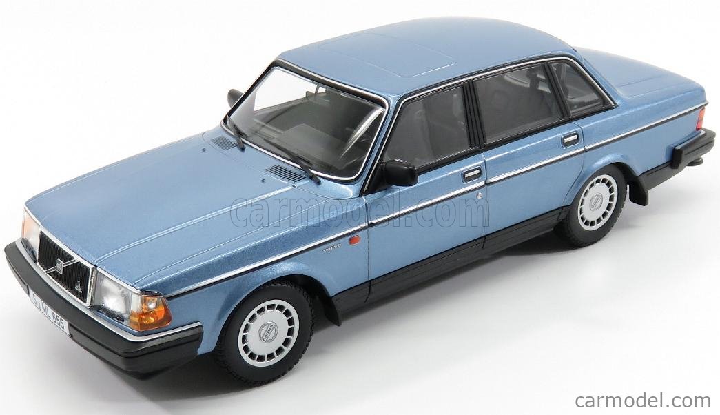 Volvo store 240 minichamps