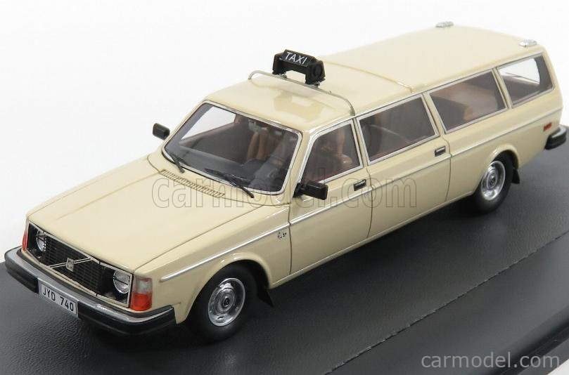 VOLVO - 245 TRANSFER (LWB) TAXI 1978