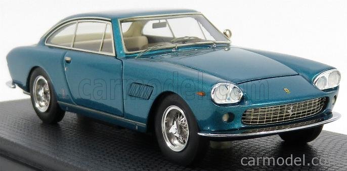 BBR Ferrari 330 GT 2+2 - S/N 7161 - Personnal Car D'Enzo Ferrari - 1/18 - Prése