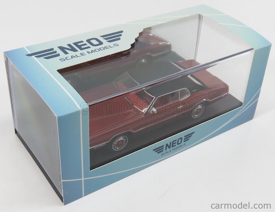 Miniature AMERICAN EXCELLENCE – Ford Thunderbird Landau 1969 – 1/43 – Très Bon état
