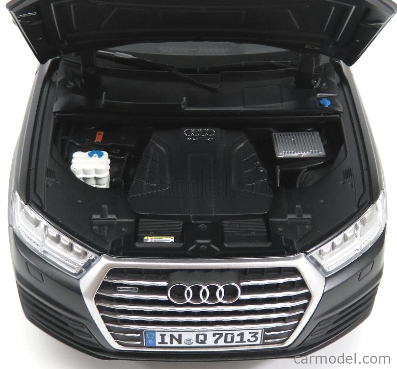 ミニチャンプス アウディ Q7 2015 1/18 ミニカー マットブラック ミニチャンプス アウディ Q7 2015 1/18 ミニカー マットブラック