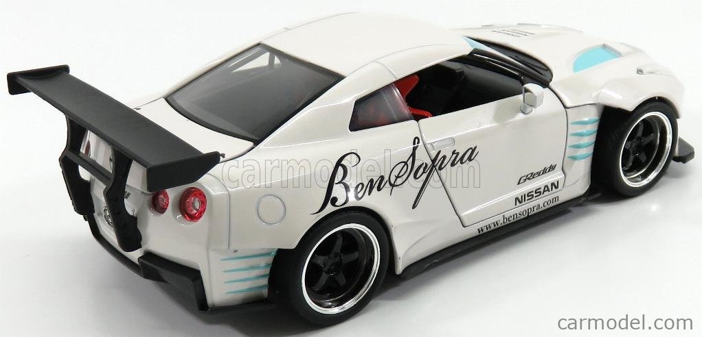 JADA 98569PW Scale 1/24 | NISSAN GT-R R35 BEN SOPRA JDM