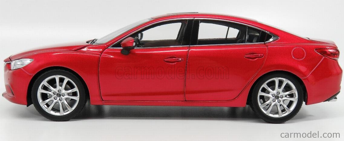 DORLOP DOR1004AR Scale 1/18 | MAZDA 6 ATENZA LHD 2015 RED MET