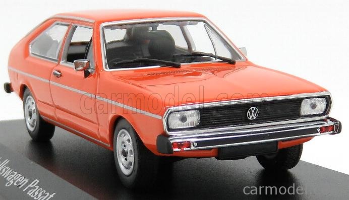 VW Passat 1975 leuchtorange 1:43 MaXichamps neu /& OVP 940054201