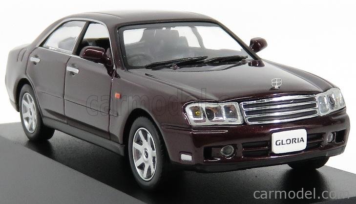 J-Collection Nissan Gloria Ultima-Z V Package 2001-1:43 