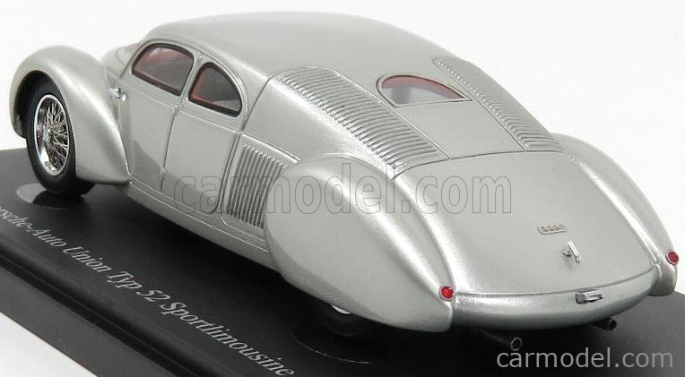 PORSCHE - PORSCHE AUTO UNION TYPE 52 SPORTLIMOUSINE GERMANY 1935- INCLUDING  BOOK (LIBRO) OF THE YEAR 2017 IN ENGLISH LANGUAGE
