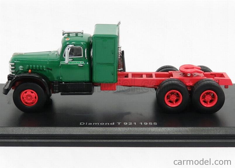 Diamond T921 Tractor Truck 3-Assi 1955 Red Black NEOSCALE 1:64 NEO64046 Modellba