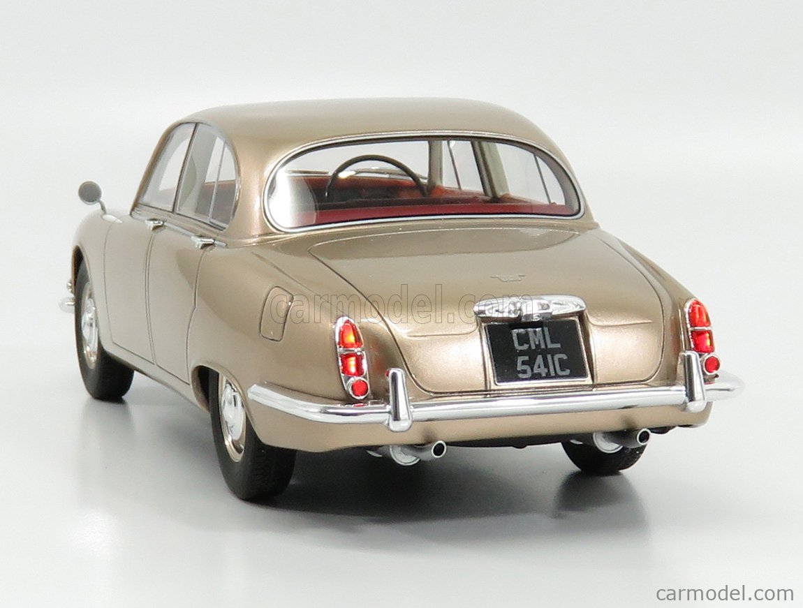 CULT MODELS CML054-1 1/18 JAGUAR S TYPE resin model car gold metallic 1965 