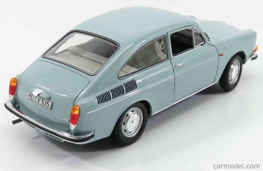 人気限定SALEミニチャンプス VW 1600L 1970 1/18 ミニカー フォルクスワーゲン 乗用車