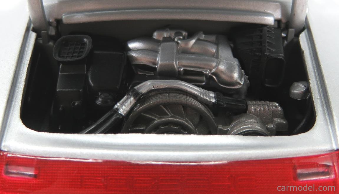 UT models Porsche 911 1:18 シルバー UT models Porsche 911 1:18 シルバー