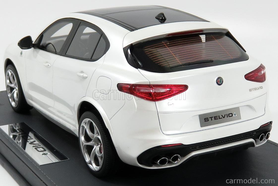BBR-MODELS BBRC200G21 Masstab: 1/43 | ALFA ROMEO STELVIO Q4 QUADRIFOGLIO V6 BITURBO 510hp 2021 M O N T R E A L GREEN MET