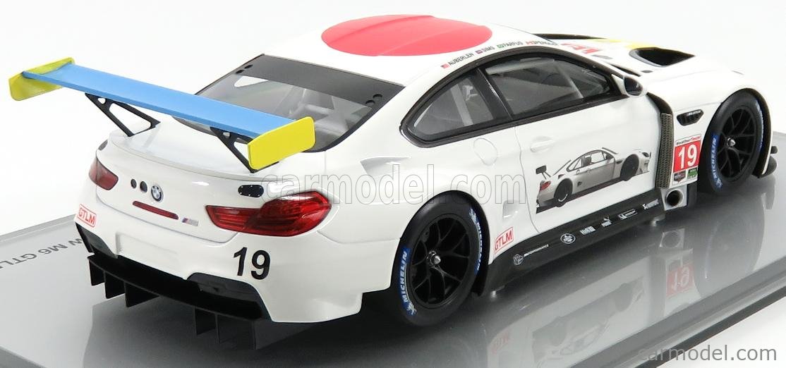 KYOSHO BMW M6 Coupe 1:18 ホワイト 1/18 Kyosho BMW M6 E63 (2005-2010) White Diecast Car Model