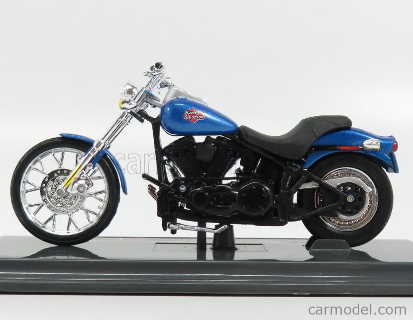1:18 Motorbike Moto Maisto Harley-Davidson 2002 FXSTB Night Train blau metallic 