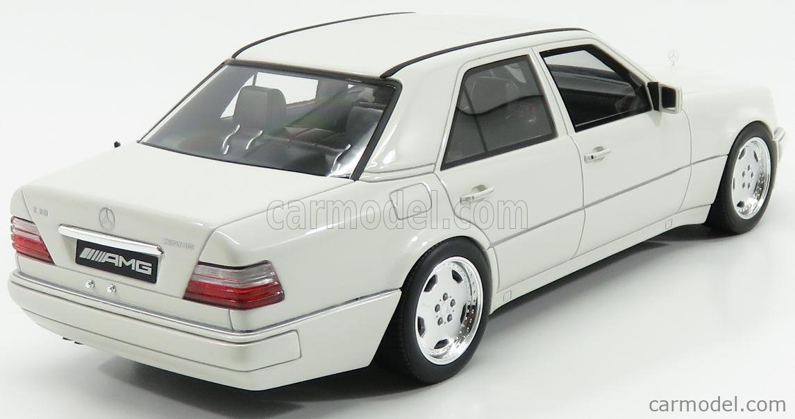 GT-SPIRIT B66040640 Scale 1/18 | MERCEDES BENZ E-CLASS E60 AMG (W124 ...