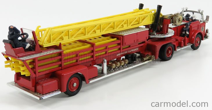 AMERICAN LAFRANCE - AERIAL RESCUE TRUCK FIRE ENGINE 1960