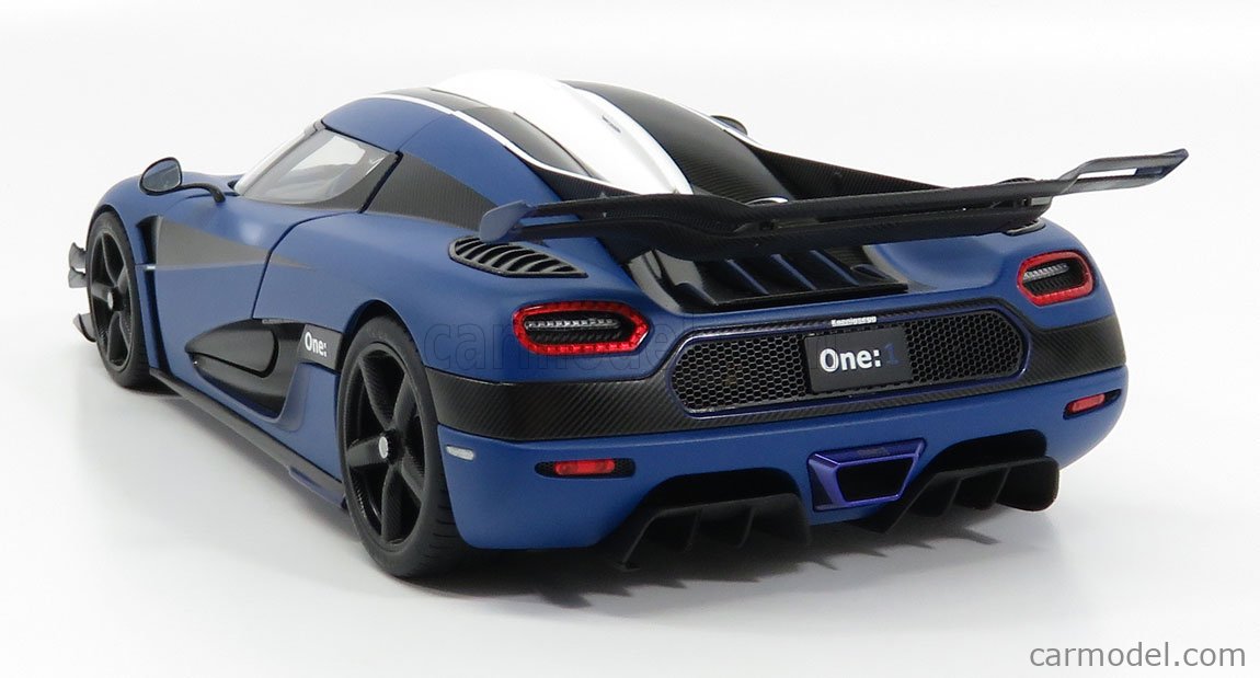 AUTOART 79018 Scale 1/18 | KOENIGSEGG 1 ONE 2014 MATT BLUE CARBON