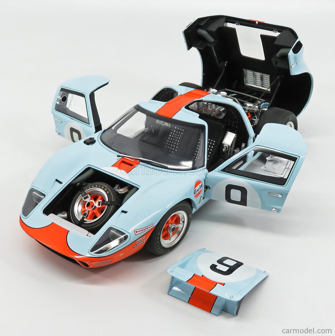 RECORD FORD GT 40 Gulf n°9 Le Mans 1968 1.43 RECORD FORD GT 40 Gulf n°9 Le Mans 1968 1.43