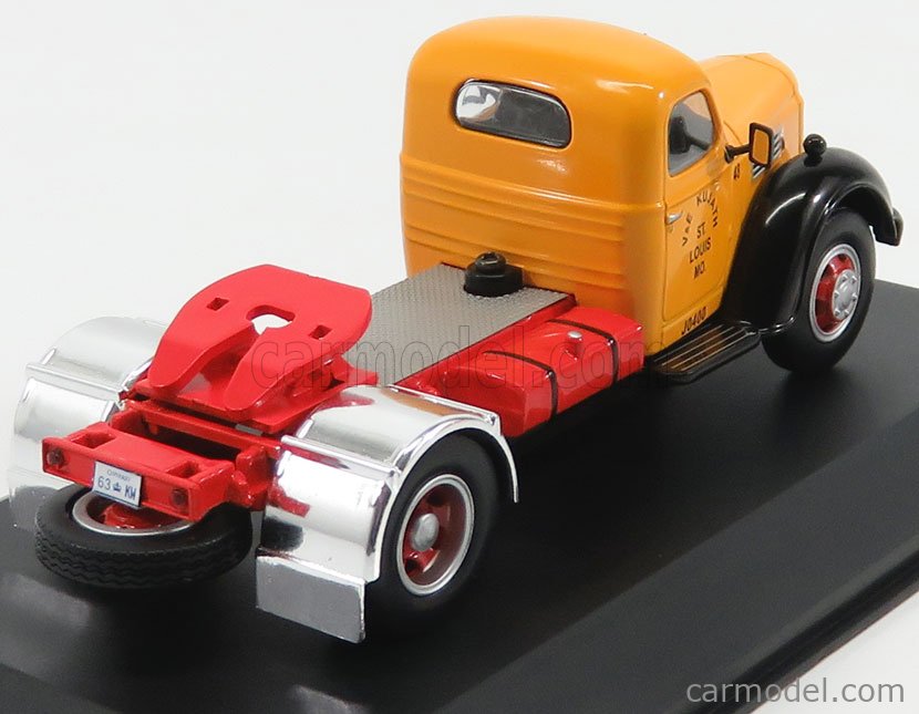 Maquette camion International Harvester KB 7 1948 1/43 IXO TR020 échelle