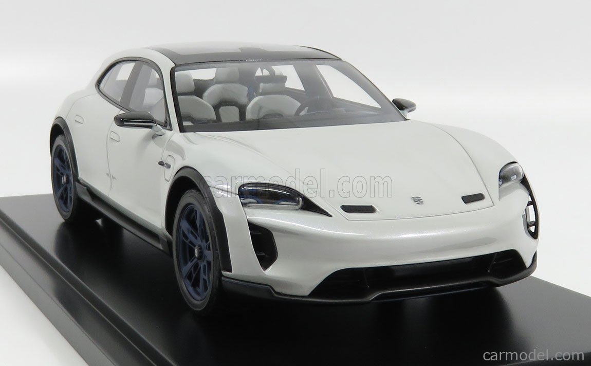 お買い得品 レア絶版 ディーラー限定 SPARK 18 Porsche Mission E Cross Turismo 2018 ホワイトグレー  ポルシェ