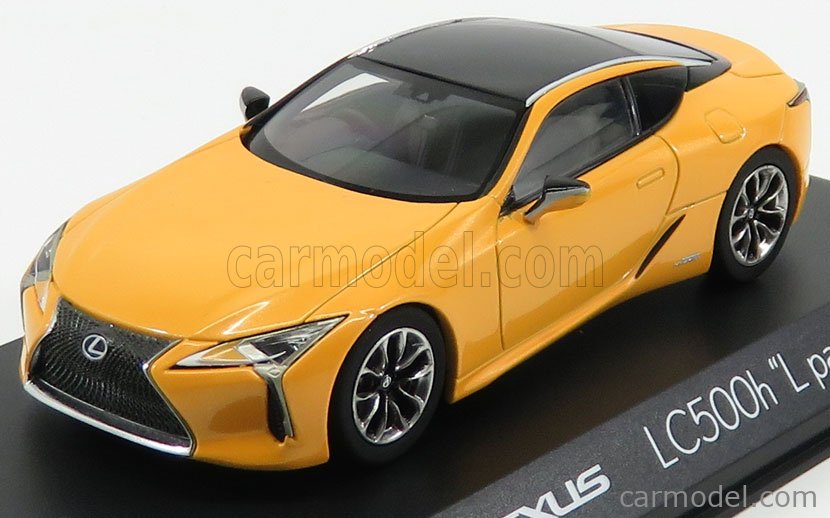 LEXUS - LC500H COUPE L PACKAGE 2016