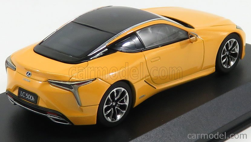 LEXUS - LC500H COUPE L PACKAGE 2016