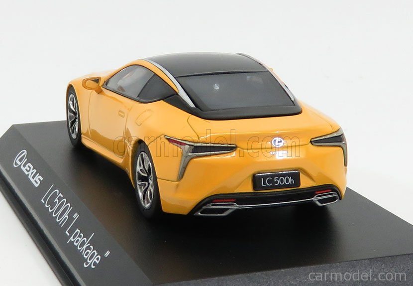 LEXUS - LC500H COUPE L PACKAGE 2016