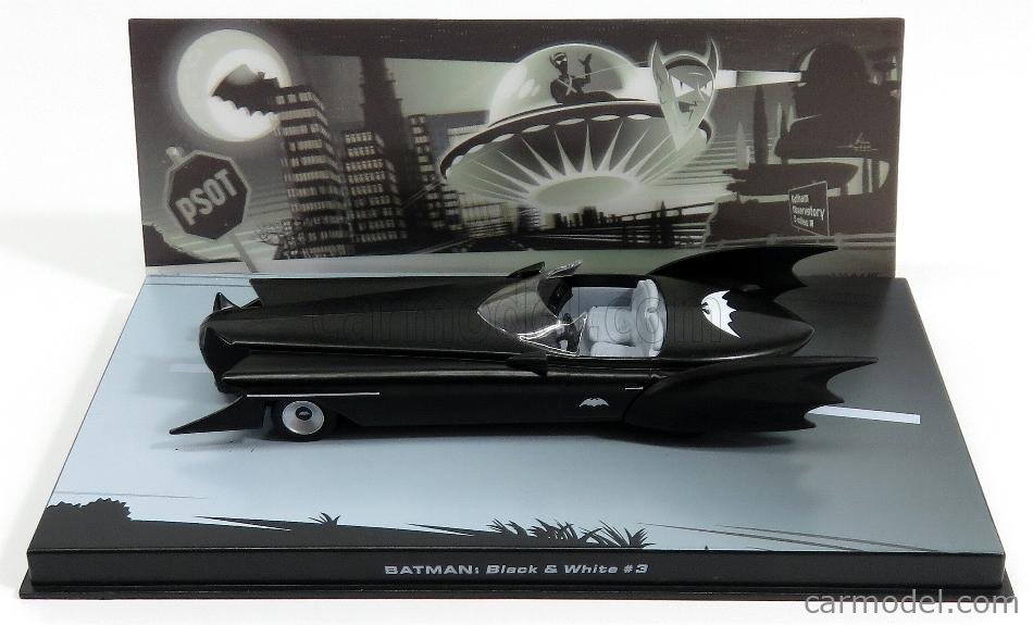 Batman Batmobile Black & White 3 Matt Blacl EDICOLA 1:43 BATCOL076 Model
