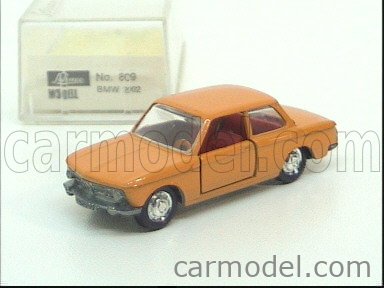 Schuco BMW 2002 Modellauto 1:64 – Orange, Detailgetreuer Sammler-Klassiker