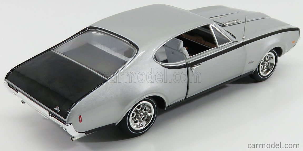 AutoWorldオートワールド/'70 Oldsmobileオールズモビル Cutlass