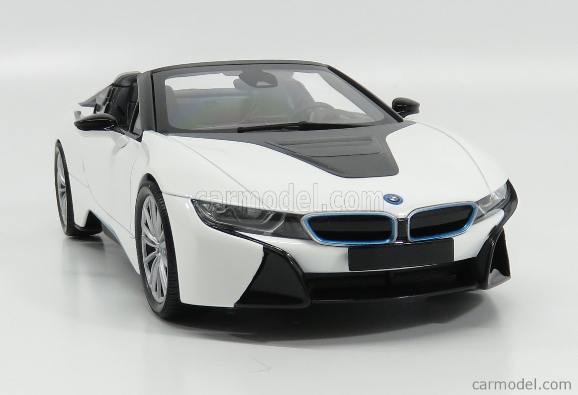 【新品】ミニカー 1/18 BMW i8 ロードスター(i15) BMW i8 Roadster 1:18 model car Minichamps 155027030 - Modelkars