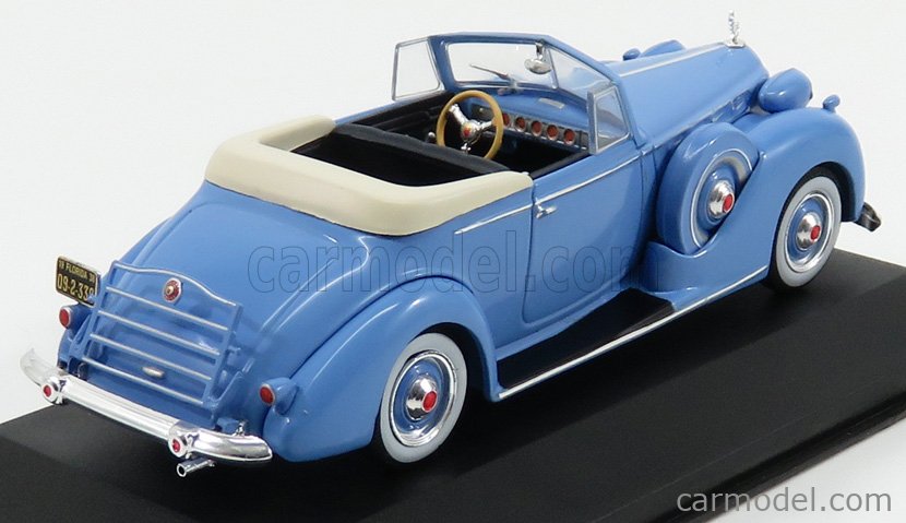 PACKARD Victoria Convertible 1938 Light Blue Scale model car 1:43