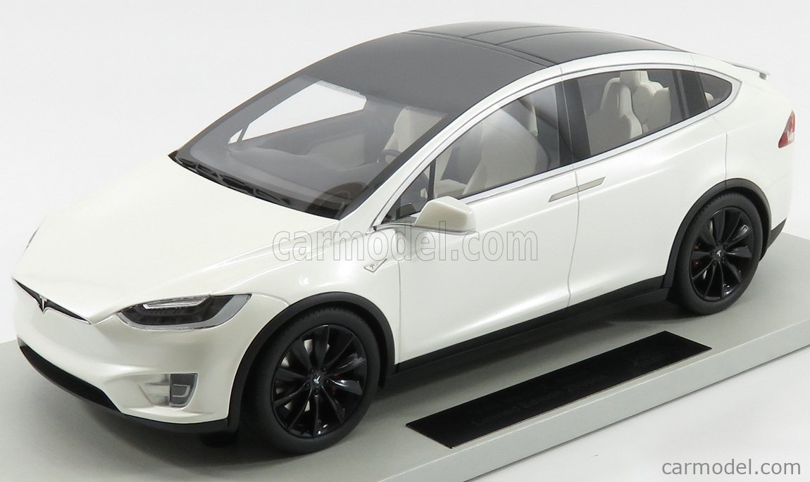 TESLA - MODEL X 2016