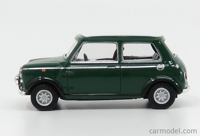 HONGWELL 41300 Scale 1/43 | MINI COOPER WITH RACING LAMPS 1969 GREEN WHITE