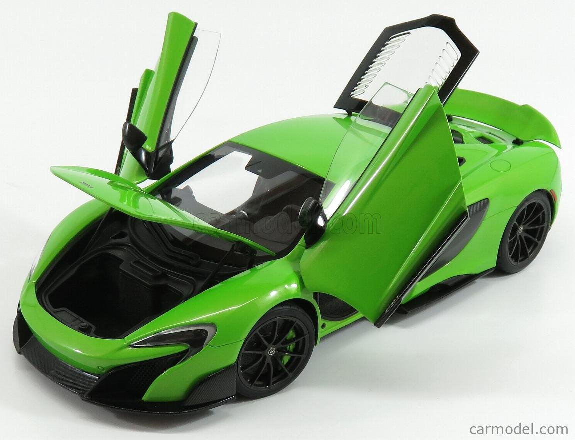 AUTOART 76049 Scale 1/18 | McLAREN 675LT 2015 GREEN